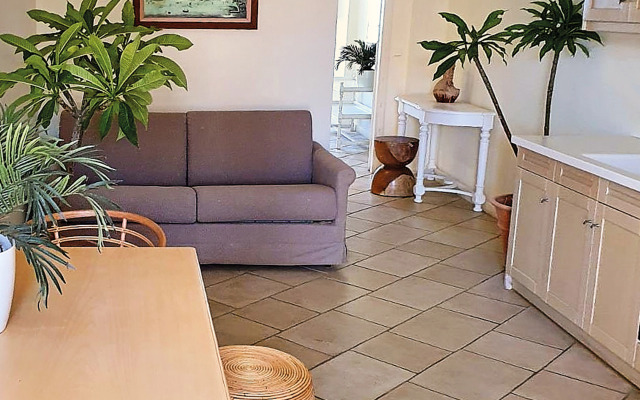 Grecotel Plaza Beach House
