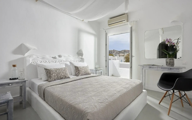 Milos Hotel