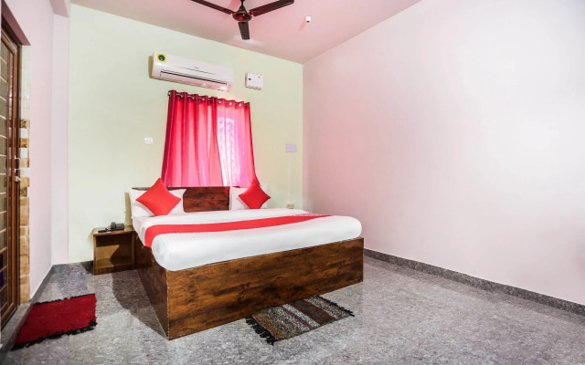 Oyo 43512 Bijaya Palace