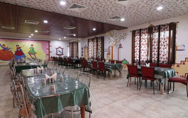 OYO 24123 Maha Nandini Resort