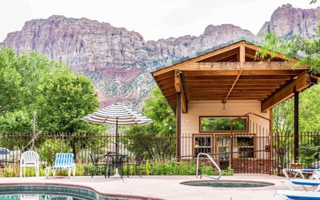 Montclair Inn & Suites at Zion National Park