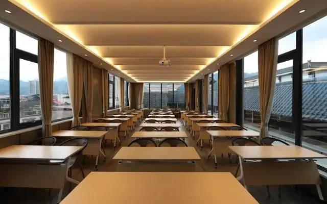Magnotel Hotel·Luanyang Luanchuan Changchun Road Cross Street