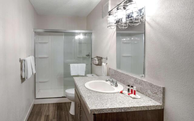 Hillside Crossing Nashville