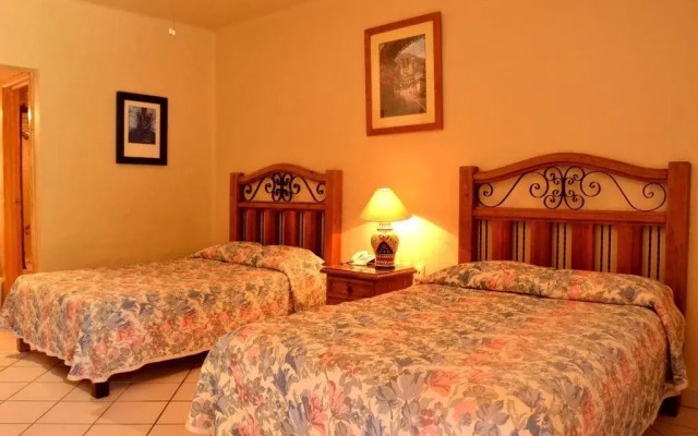 Park Royal Homestay Los Tules.