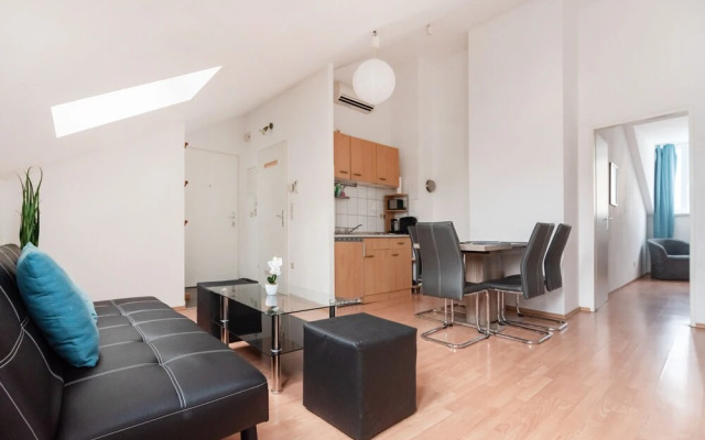 Business And Holiday Apartments