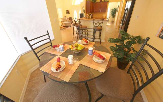 Bermuda Retreat Apartment 4 Bedroom