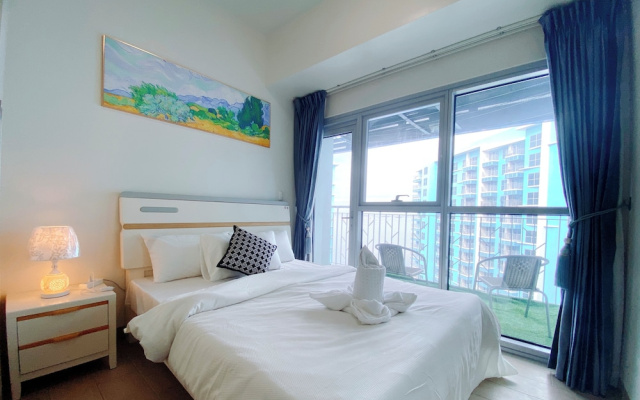 Oceanview with Balcony Airport Okada