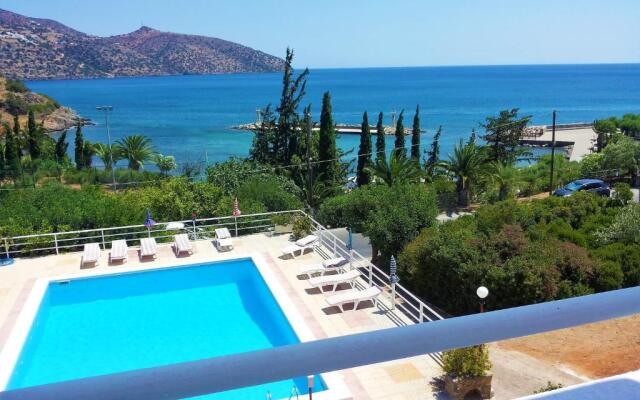 Dimitra Apartments