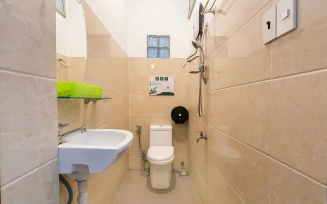 Sakura Cholon Hostel