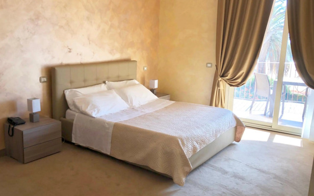 Hotel Riviera Palace