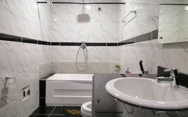 Chalon Suites