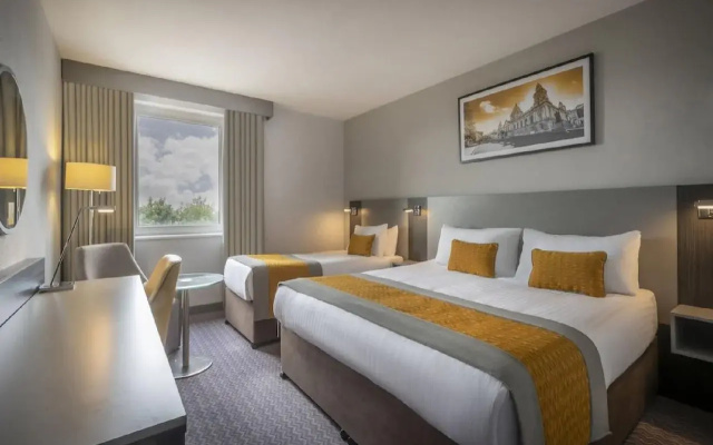 Maldron Hotel Belfast International Airport