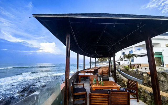 Joy Beach Lodge