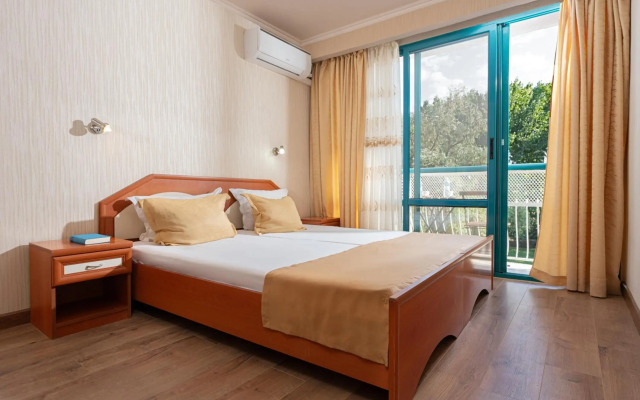 Zefir Hotel