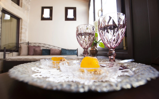 Porolithos Boutique Hotel