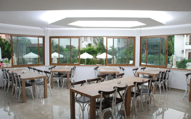 Elegance Kemer