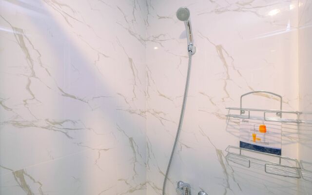 Well Furnished 1BR Grand Kamala Lagoon Apartment