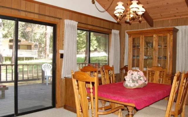 RedAwning Cabin #88 Hastings Hideway #2