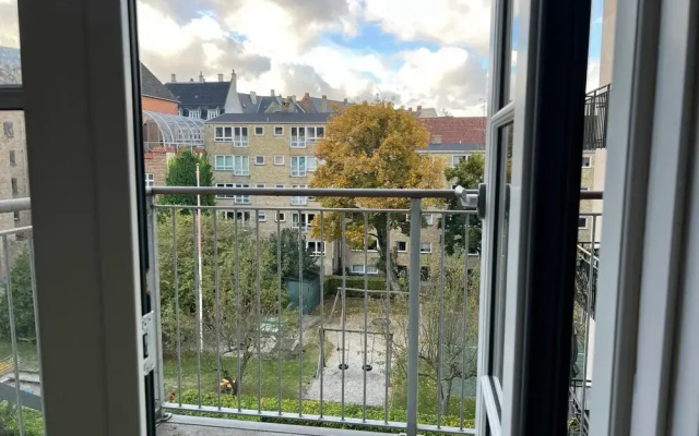 Beautiful 2-bed Apartment