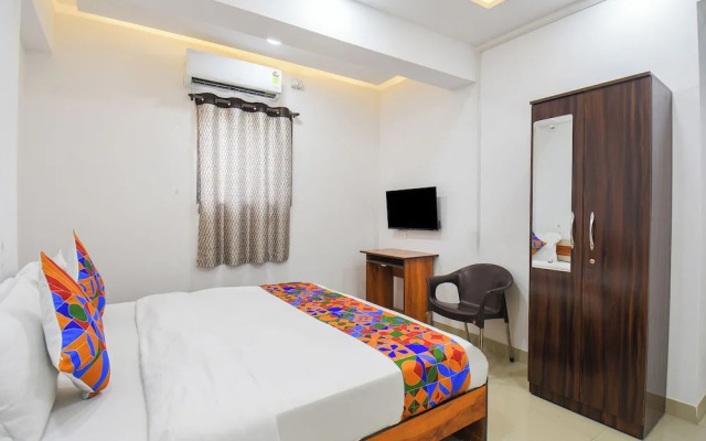 Fabhotel Keshava executive - Nr Mahadji Shinde chhatri