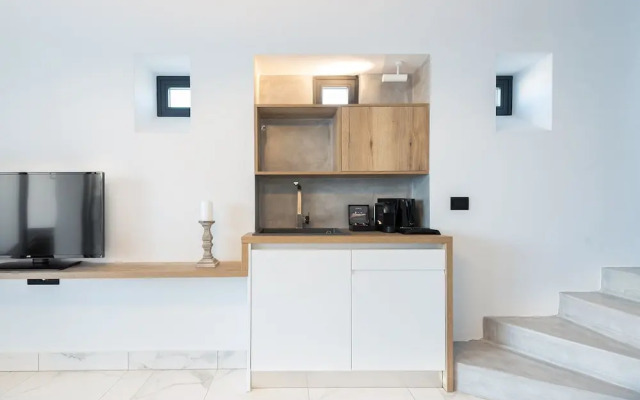 Karat Suites