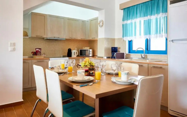 Nerida Beachfront Villas