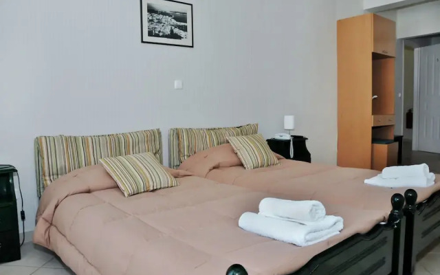 Kastro Hotel