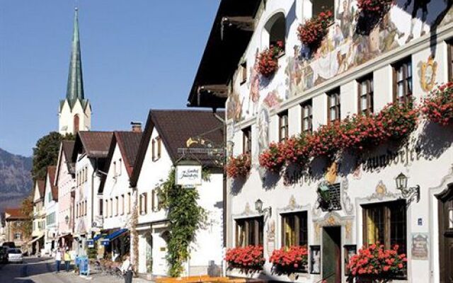 Hotel & Gasthof Fraundorfer