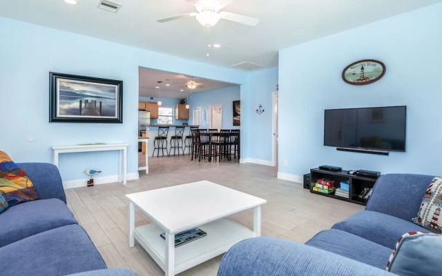 14107 Duncan Way Home