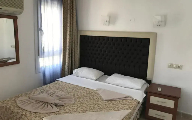 RED Hotel