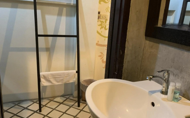 Thapae Boutique House