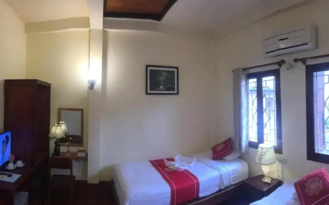 Soutikone Place House 2