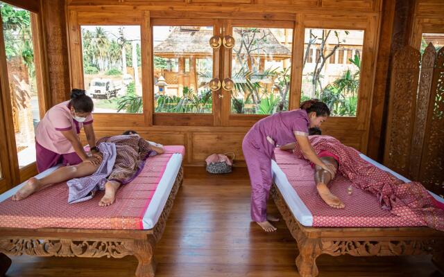 Resort Santhiya Phuket Natai Resort & Spa