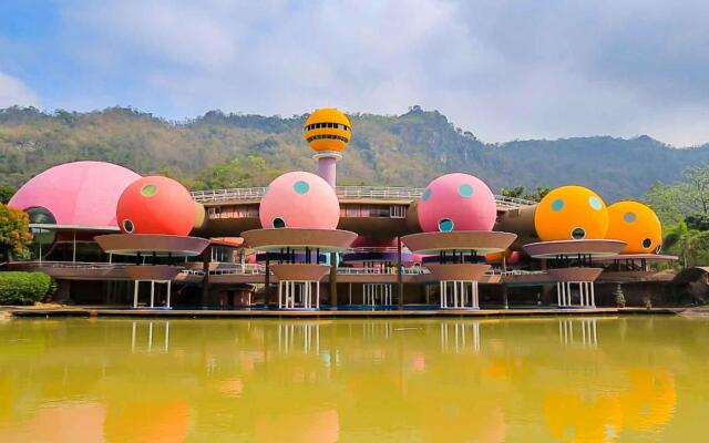 DNA Super Ozone Resort KhaoYai
