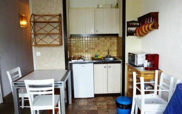 Appartement Arette, 1 pièce, 6 personnes - FR-1-602-20