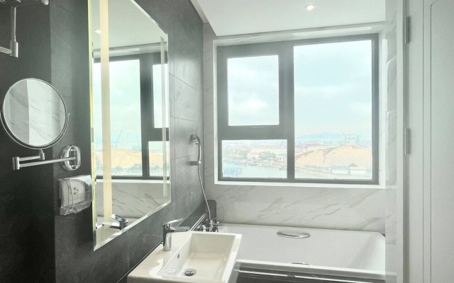2 Bedroom Suit In Altara Quy Nhon