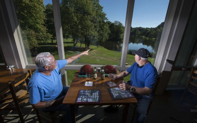 Peaks of Otter Lodge