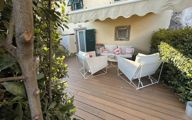 Madüneta 5 Terre Guesthouse