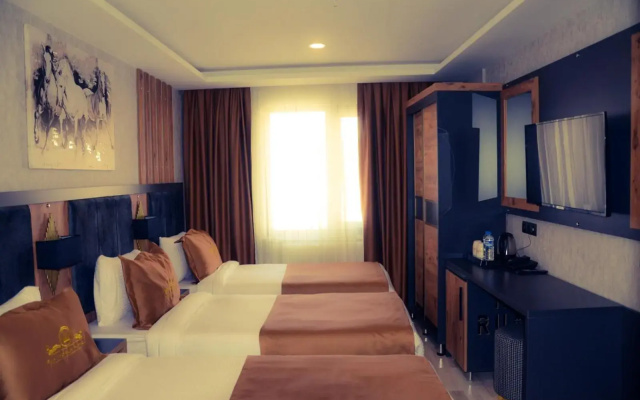 Rua World Hotel