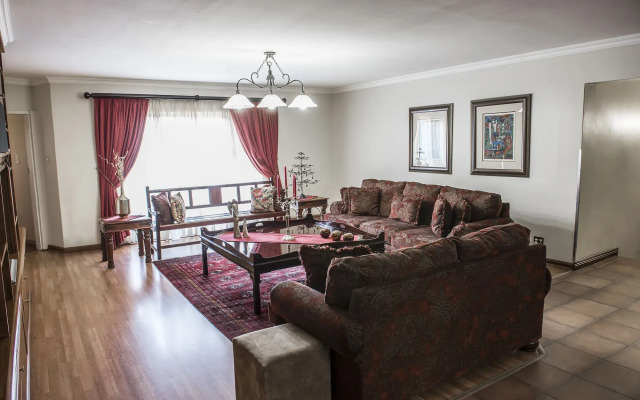 Sunward Park Guest House & Conference Centre