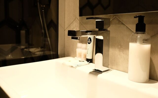 Toledo Boutique Rooms