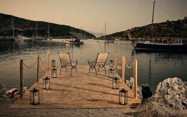 Nobelos Seaside Lodge