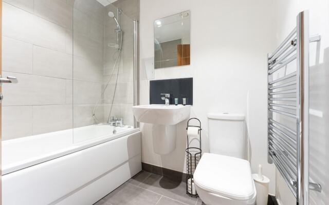 Beautiful Apartment Worcester - Amazing Location Parking