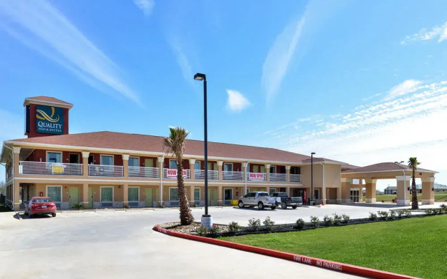 Quality Inn & Suites