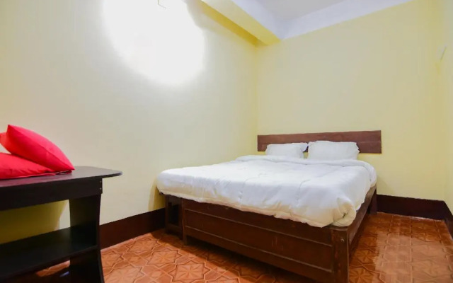 Madina Guest House by OYO Rooms