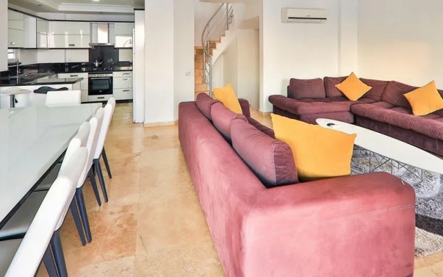 Villa Blue Harmony