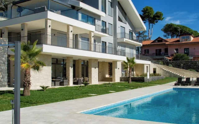 Villa Rita Pool & Spa