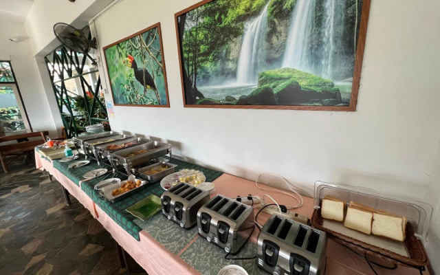 Chalet Hill Resort Khao Yai