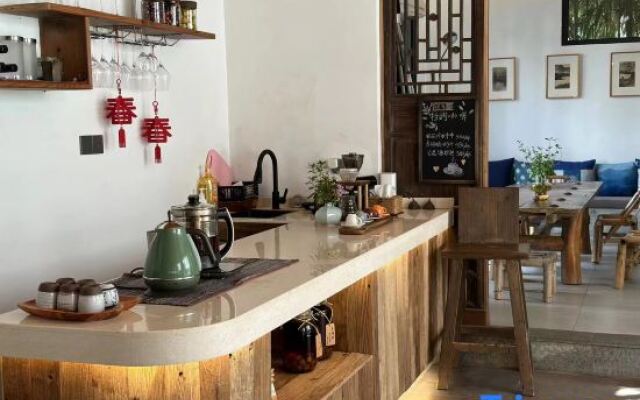 Shuimoju Village Hotel