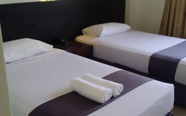 OYO 680 Seremban Inn
